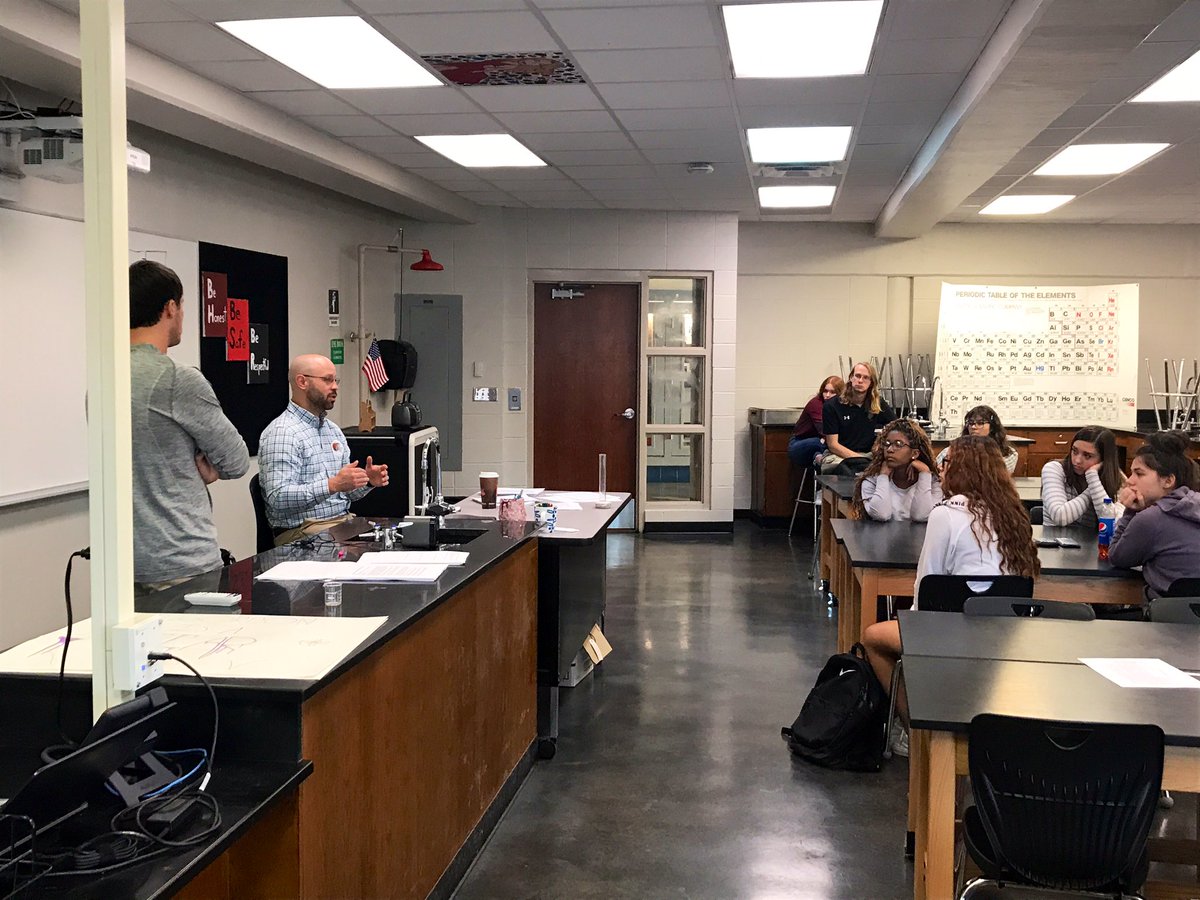 VH STEM Academy (@vhstem) on Twitter photo #VHFalcons future chiropractic & physical therapy students had a great discussion with <a href="/DrVollmeckeDC/">Dr. Jason Vollmecke</a> today — thanks for sharing! #isdstrong <a href="/HOSA_VANHORN/">Van Horn HOSA Biomed</a> <a href="/Vanhorn_falcons/">Van Horn High School</a> <a href="/ISDAcademies/">ISD Academies</a> <a href="/MOHOSAOfficial/">Missouri HOSA</a> #VHFalcons future chiropractic & physical therapy students had a great discussion with <a href="/DrVollmeckeDC/">Dr. Jason Vollmecke</a> today — thanks for sharing! #isdstrong <a href="/HOSA_VANHORN/">Van Horn HOSA Biomed</a> <a href="/Vanhorn_falcons/">Van Horn High School</a> <a href="/ISDAcademies/">ISD Academies</a> <a href="/MOHOSAOfficial/">Missouri HOSA</a>