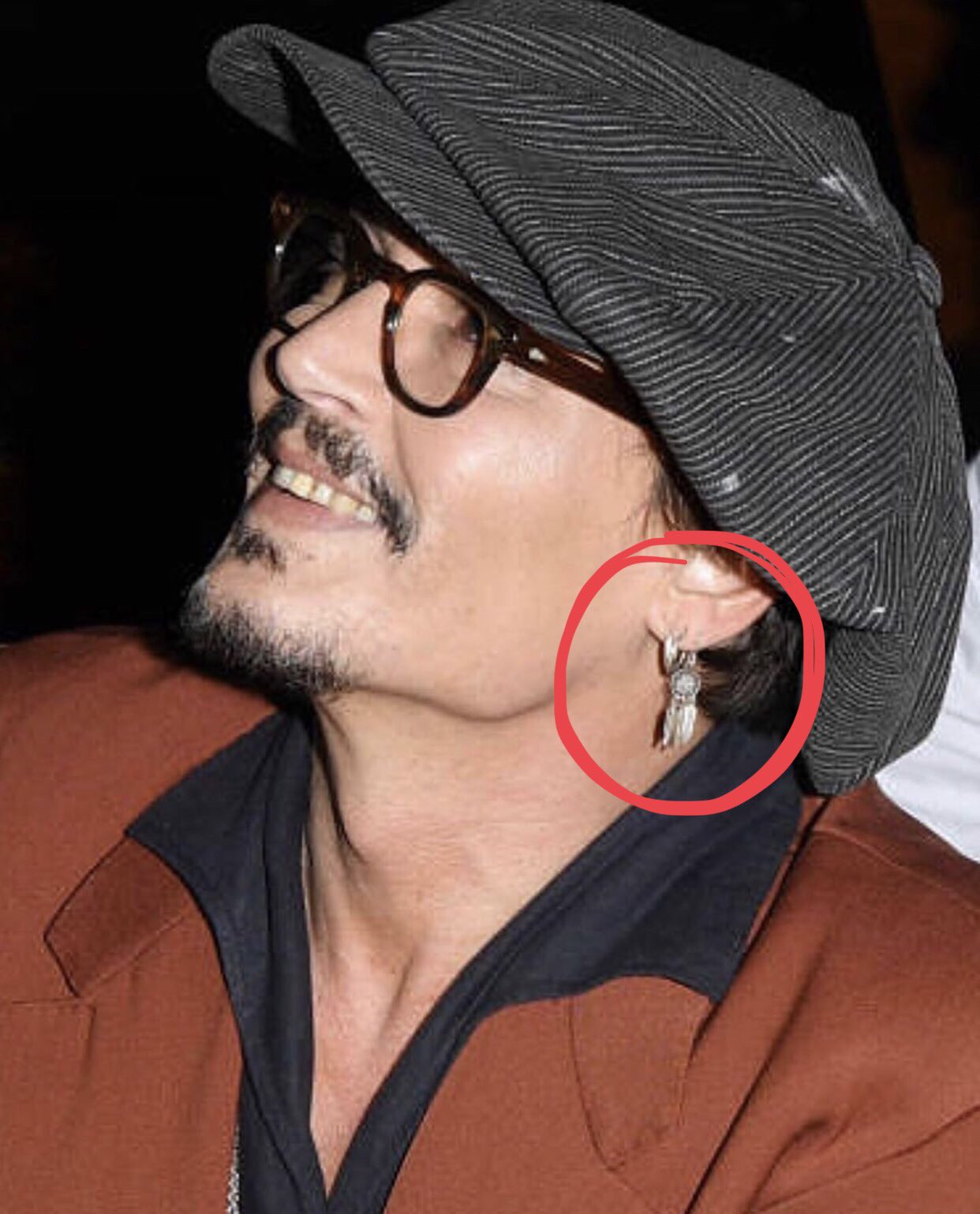 Discover more than 76 johnny depp earrings latest 3tdesign.edu.vn