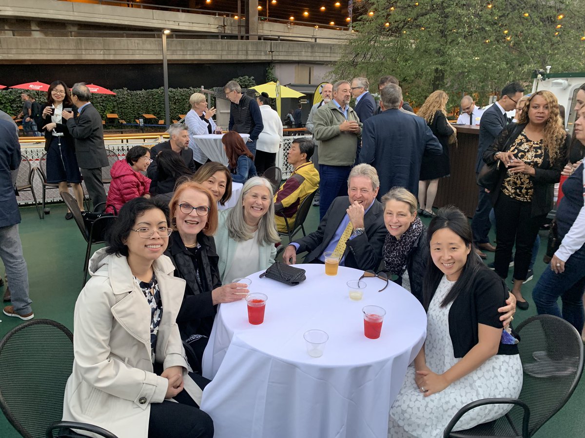 #BubbleMtg evening cruise commences!! <a href="/HeartDocSharon/">Sharon Mulvagh MD FRCPC FASE FACC</a> <a href="/YKono/">Yuko Kono</a> <a href="/icus_society/">ICUS_Society</a> <a href="/feinstein_linda/">Linda Feinstein</a> <a href="/SteveFeinstein1/">Steve Feinstein</a>