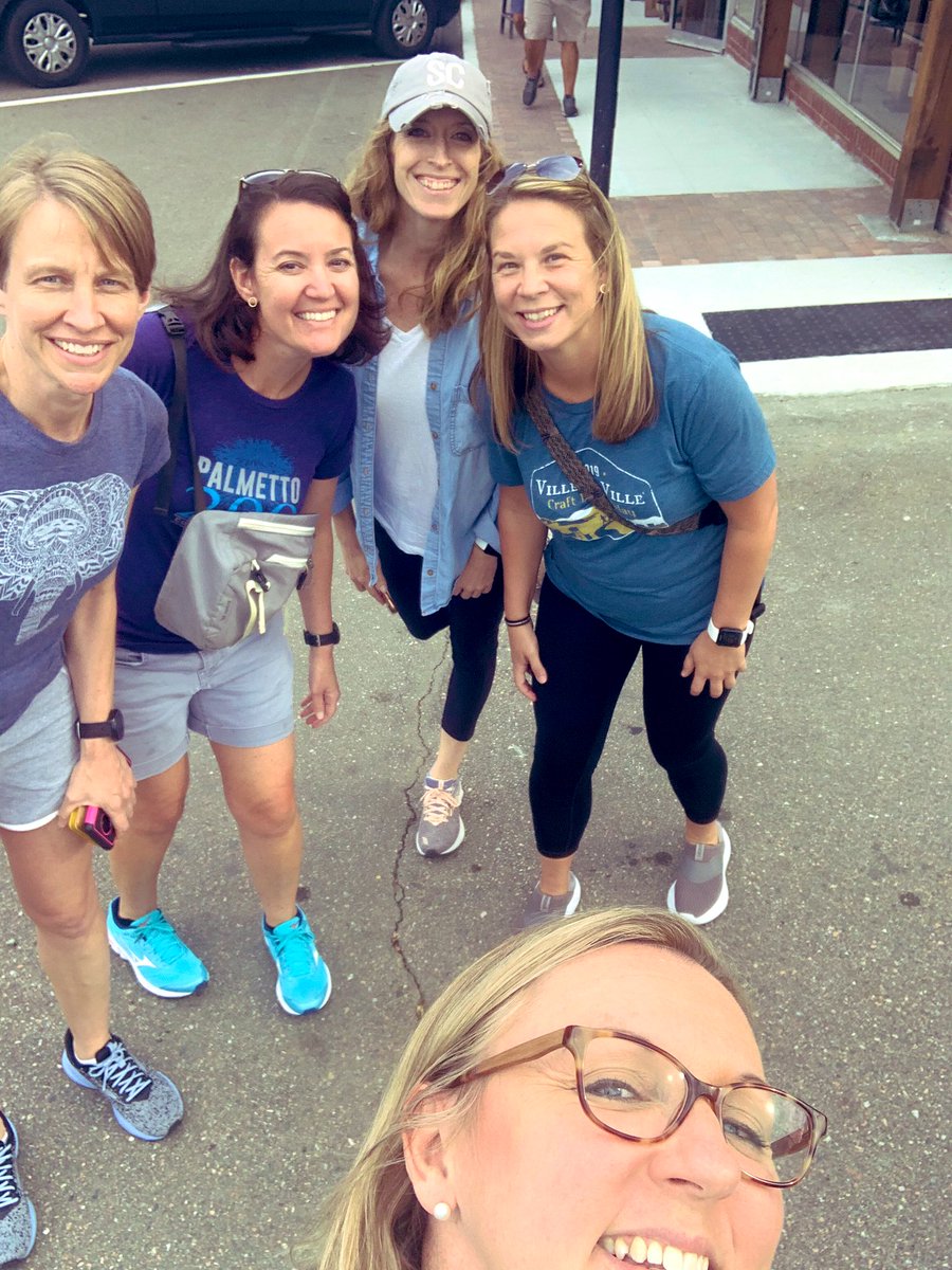 FiALexBRR's tweet photo. We are here! Ready to go. Girls weekend gone wrong! Let’s do this! @FiALexBRR @FiALexSC #hillyeahwereready https://t.co/uz67bpraUV