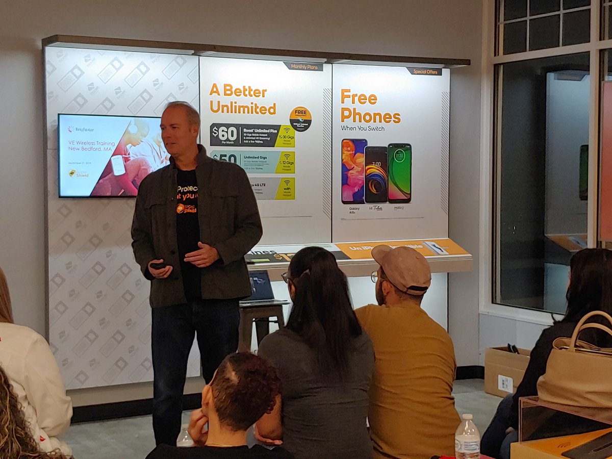 Mike Mallozzi tweet media