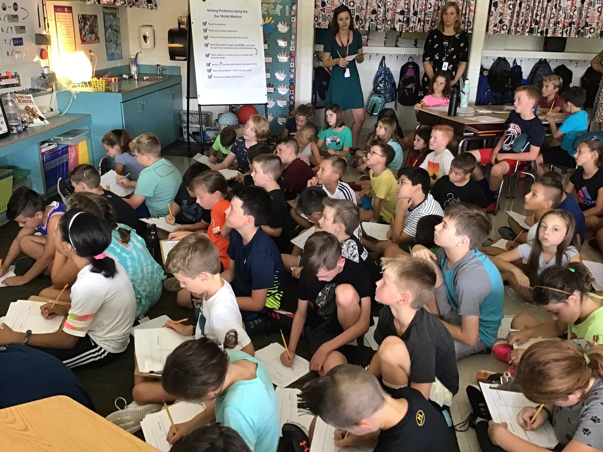 mrs_kfinelli's tweet photo. Whatโs better than teaching 82 fourth grade kids bar modeling? Them rocking it in 90 degree heat and me overhearing them say to their neighbors, โThis is fun. I get it!โ I am SO excited for math this year! This is #mathinfocus! @CBjlemon @CBtmfoster @CBmlechniak @CBWarwickElem ๐๐ป https://t.co/w5A77qtsfy