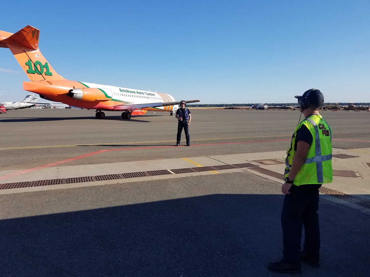CALFIRE_ButteCo's tweet image. The Chico Air Attack Base is supporting the #RedBankFire. Just reloaded Tanker 101, an MD87, with 3000 gallons of retardant and it's headed back to #Tehama County.