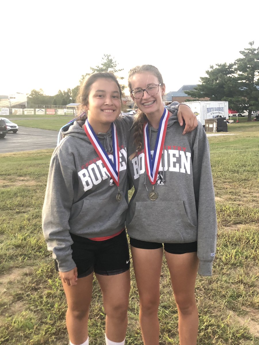GeltmakerLiz's tweet photo. Borden Medalists @ NH Invite were: Carlos Huerta, Ethan Eurton, Shawn Condon, Josh Stettenbenz, Eric Wheatley &amp; Siera Thomas in JV race, Kaylie Magallanes, Joy Coffman, Nolan Flispart, Lody Cheatham, Sterling Mikel, &amp; Gavin Just in Varsity race! @newstribscores @bordenathletics https://t.co/z7ZHXJeciw
