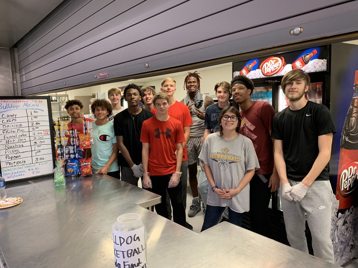 Our guys working to make money for our trip to Florida #thecit #floridabound