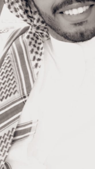 sh57312902's tweet photo. خبئنِي خلف ابتسامتك.دع من ينظُر لقلبك يَراني ف يبتَعد..♥️ https://t.co/YmvTk1TAQg