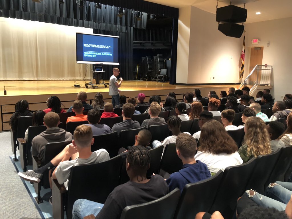 jenifer_rayne's tweet photo. The best promotors of student leadership opportunities are STUDENTS!! #PocomokeProud #StudentVoice #PracticeNow #StudentsAreWorldChangers @PocomokeMCJROTC @WorcesterSystem https://t.co/IMIHYQzl6j