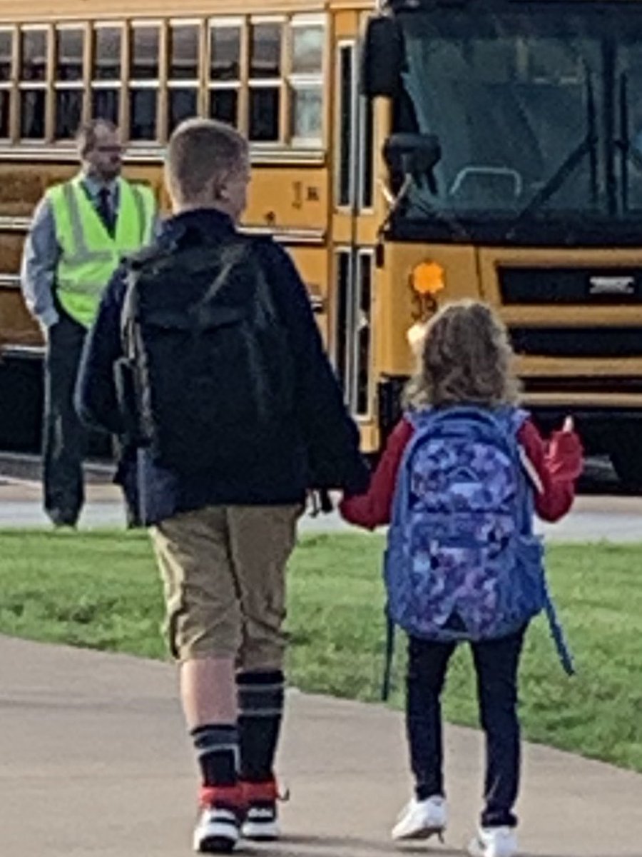 38rudy's tweet image. So proud of our students who have taken care of each other during a busy week of learning and change! #TheBluejacketWay