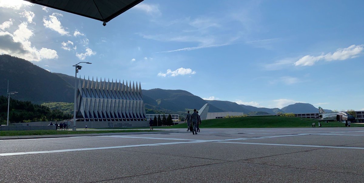 GKuchan's tweet photo. Ecstatic to announce I will be furthering my academic and athletic careers at the United States Air Force Academy in Colorado Springs! Can’t wait to fulfill my lifelong dream of being a D1 athlete while getting one of the best educations in the country. Go Falcons! https://t.co/AmaxUd3EBv