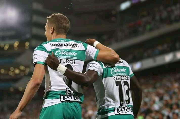 lacaprisports's tweet photo. Erick Castillo anda ON FIRE:
✔ Últimos 3 partidos
✔ 3 goles marcados
✔ Le marcó a Monterrey en la victoria de Santos Laguna 2-1
✔ Le marcó a León en el empate ante Santos Laguna 2-2
✔ Le marcó a Perú
CULEBRA https://t.co/hSgat6UYEg