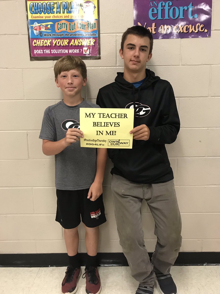 kay_burchfield's tweet photo. #PositiveSignThursday at OGHS. I teach some amazing students!@OakGroveTigers @JEFCOED https://t.co/DHXdkmxsk7