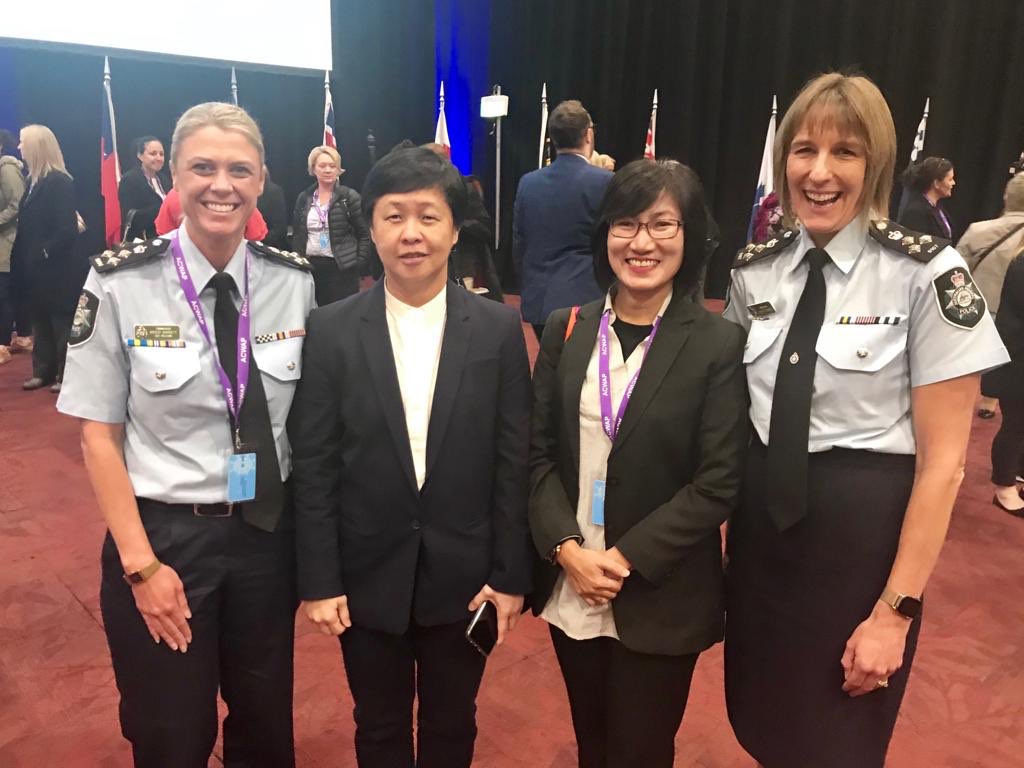 Sharon_Cowden1's tweet photo. Police women in our region are such valuable contributors. Great to see networking between Singapore, Indonesia and @AusFedPolice at the 11th Biennial Australasian Council of Women and Policing Conference in Canberra. @ACWAP. https://t.co/lU1clJFbm3