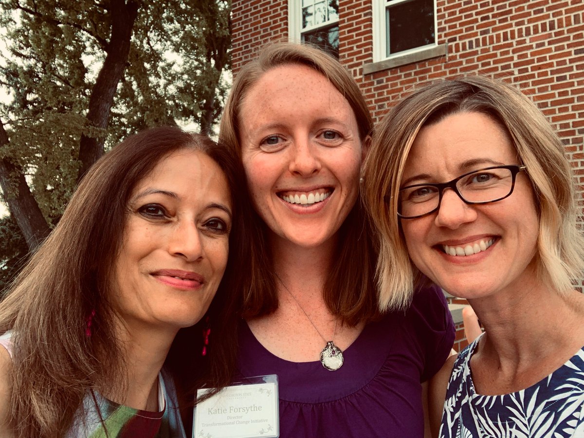 ldhunter's tweet image. Association for Faculty Women, President’s Reception. Loved reconnecting with these phenomenal women at WSU! @WSUAFW