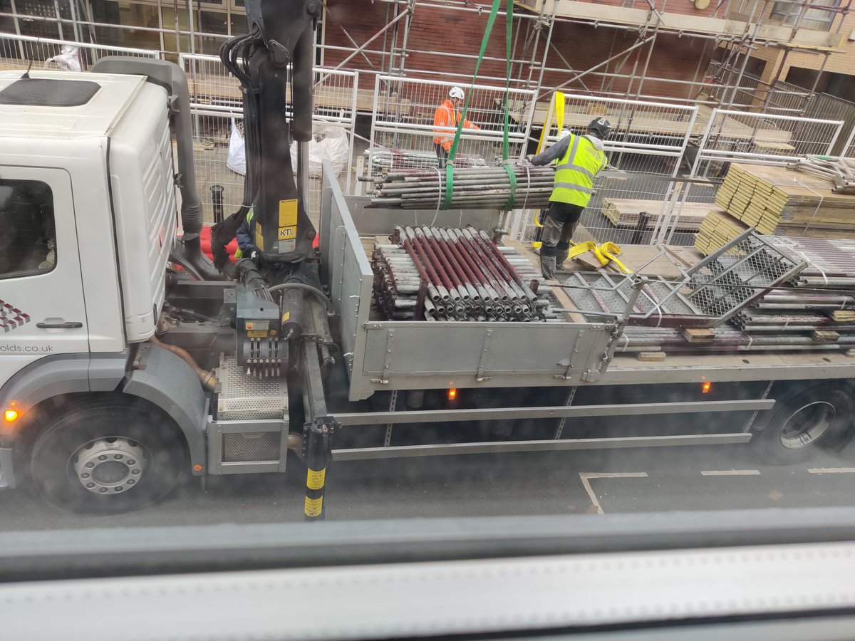 a4r0nS's tweet photo. @ManCityCouncil Is a nuisance neighbourand you complain twice in one week and nothing is done. Alarms all  night long, work at 6.55am and blowtorches being left on In front  of my front door with out the correct H&amp;S and risk assessment.  @CheshScaffolds @igsconstruction https://t.co/Y6sE6IpdGH
