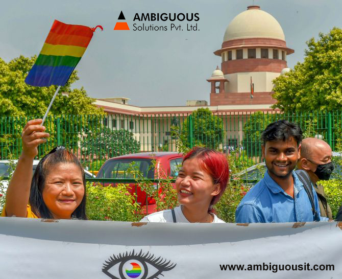ambiguousit's tweet photo. #Section377
History owes an #Apology to the #LGBTcommunity. They were #denied the #Fundamental #RightstoEquality, the #RrightagainstDiscrimination and the #RighttoLive with #Dignity
Finally on #6September2018 #Tricolor adopts the #Rainbow https://t.co/hFNr4f5YuX