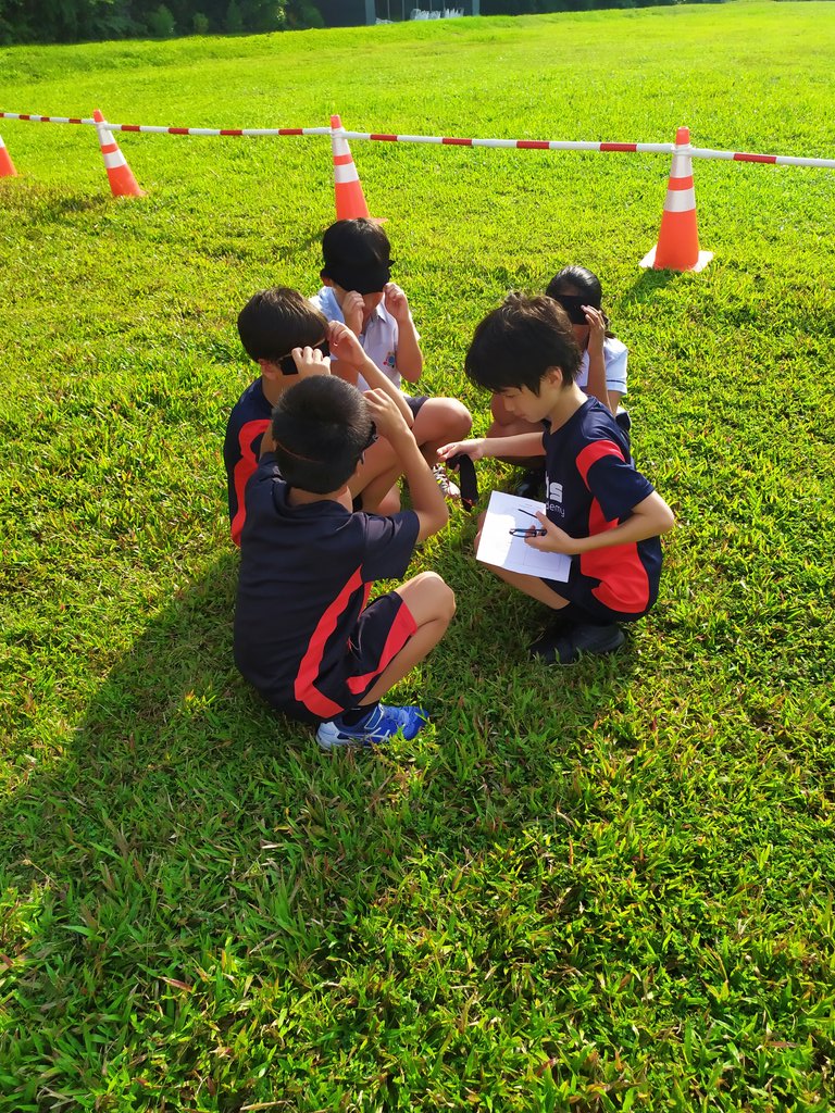 Discover what the Grade 4s students know and think about refugees with this simulation. It focuses on the experiences of evacuees in a world war and can be used to explore the hopes and fears of refugees today @EYPYGEMS <a href="/MeagDS/">Meagan da Silva</a> <a href="/SciTechWow/">Dale Darby</a> <a href="/leen150771/">Fazleen Abd Rahim</a>