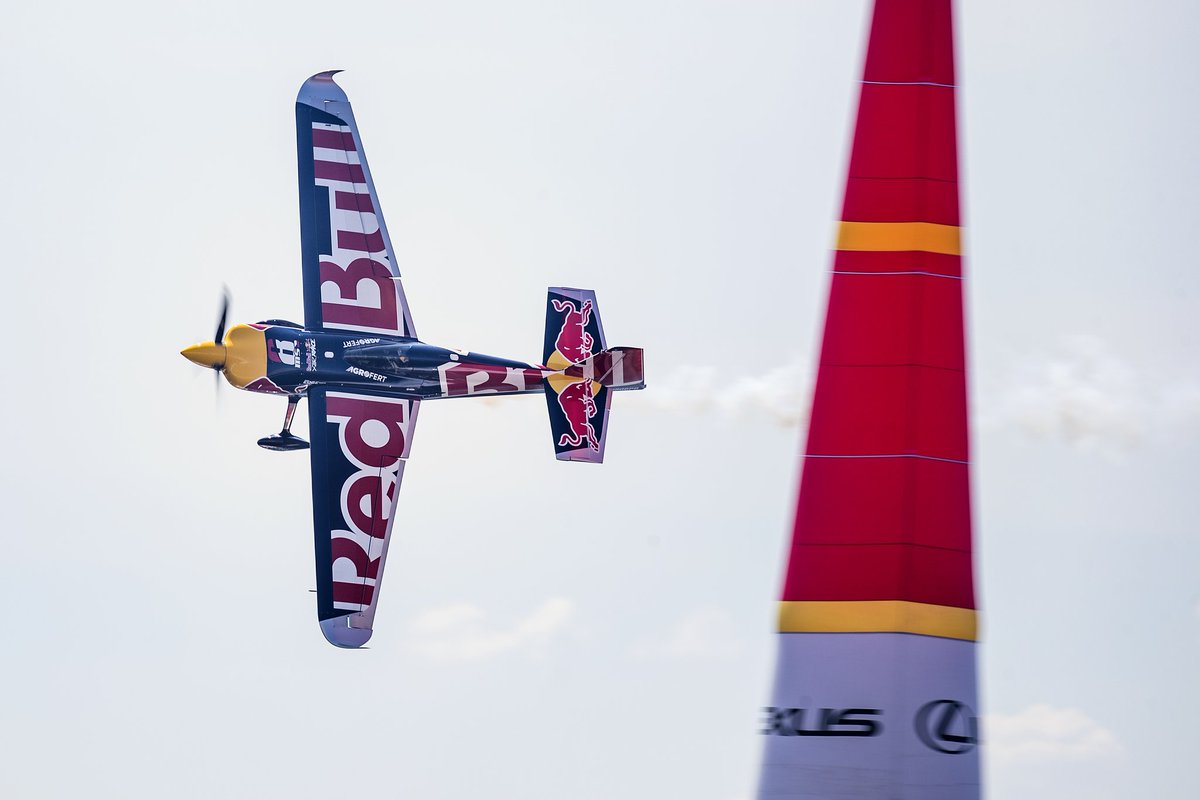 Fastest times in FP1 and FP2 today.. Good start before the weekend but now it's time to analyze all data and be ready for Saturday!😉 #airrace #martinsonka #givesyouwings