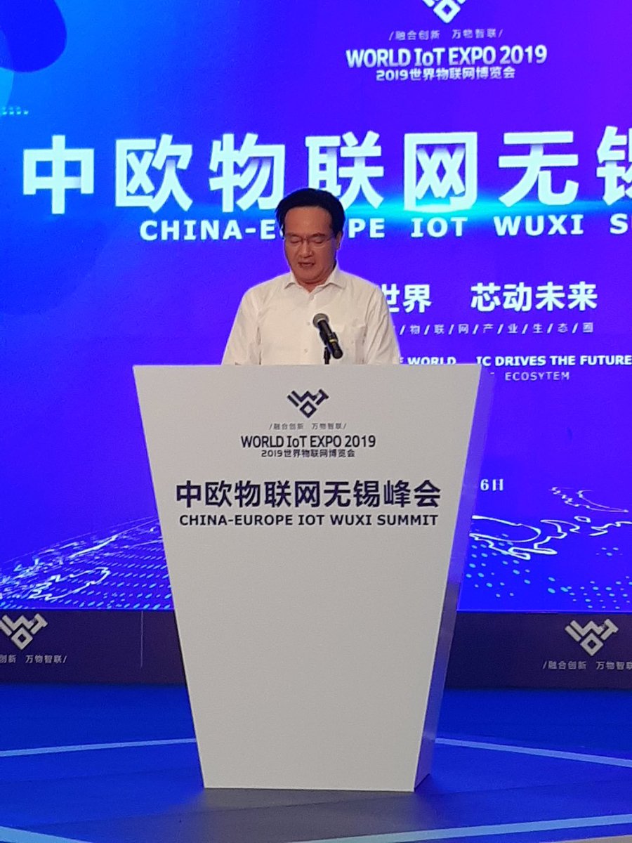 libelium's tweet photo. Today: Join Javier Gabas, Sales Area Manager for #Asia 
@libelium at the China - Europe #IoTConference in Wuxi China today. Juna Hubin Conference center.
With Mr Huang Qin, Wuxi mayor
#WorldInternetofThingsExposition https://t.co/i7VtYPdZuv