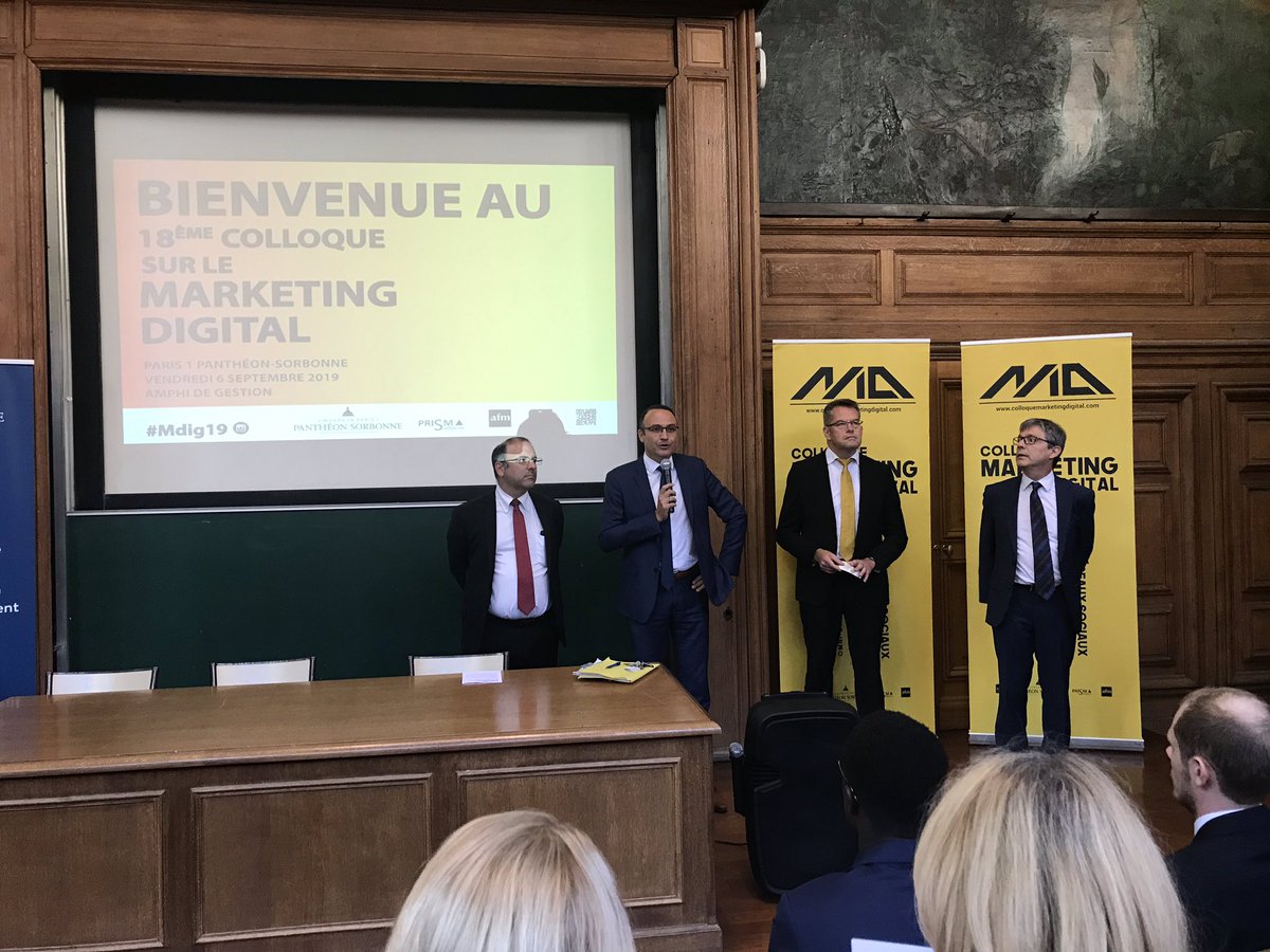 ralucaloury's tweet photo. L’ouverture du 18eme colloque sur le marketing #digital organisé by @ESSCA_Ecole @SorbonneParis1 @JeanCharroin @jflemoine au programme #iot #technologiesdigitales #robotsintelligents #empowerment #Mdig19 @ESSCA_IMD https://t.co/hAyYtGLk3A