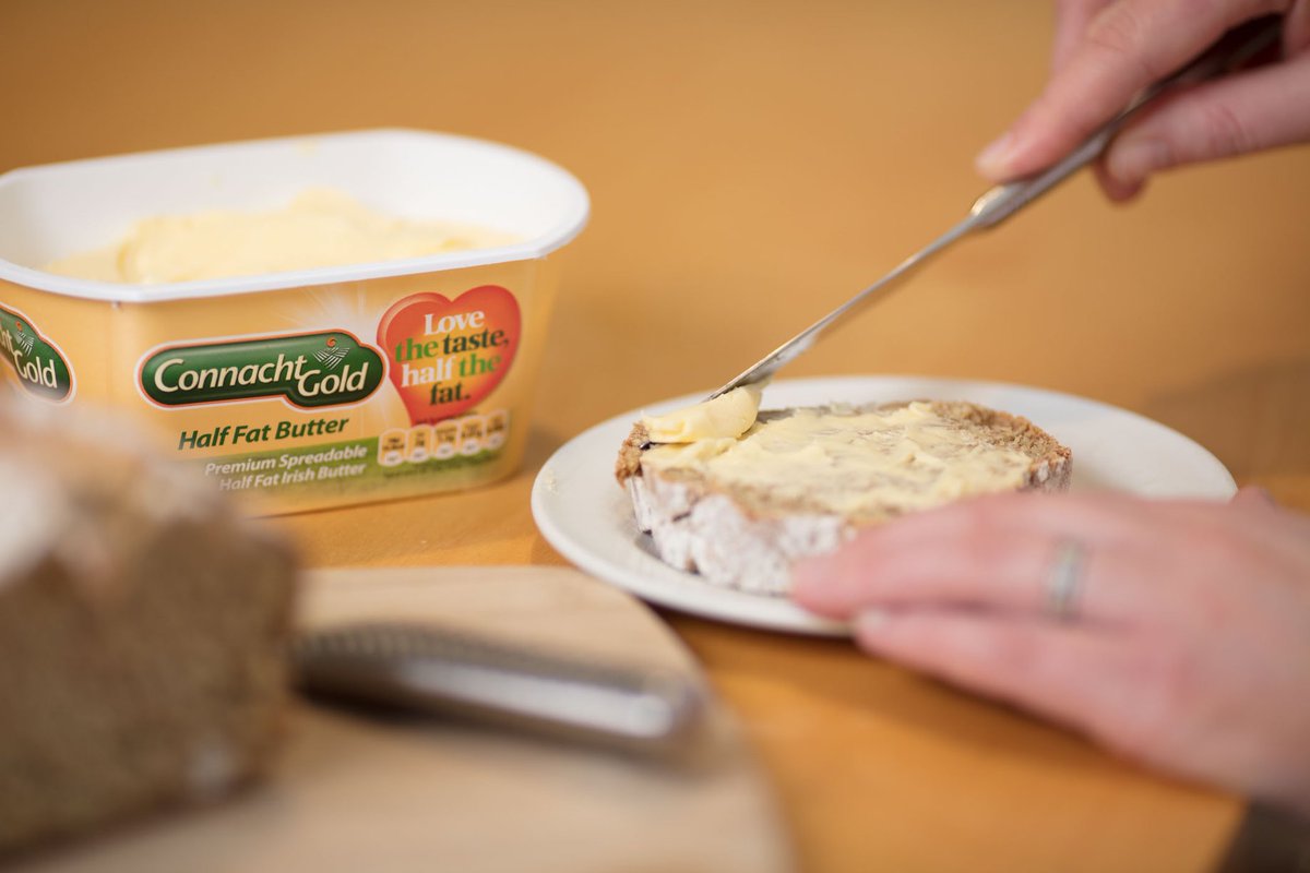 ConnachtGold's tweet photo. No better way to start the day than with some freshly baked homemade bread and deliciously creamy Connacht Gold Half Fat Butter #ConnachtGold #RealButter #HalfFat #MorningDelight #Dairy https://t.co/wO2BhfOmU6