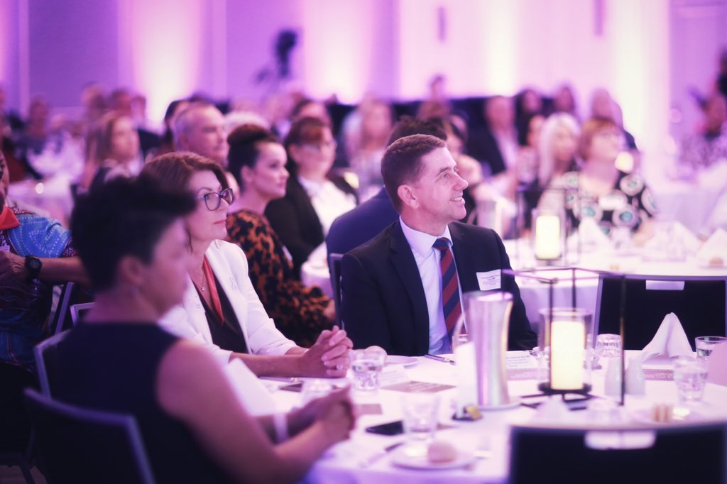 Women in the #Townsville region came together today to inspire, to be inspired, to empower &amp; to make a difference. 🙏 Olympic champion <a href="/NatCookVB/">Natalie Cook</a> for your wonderful words at our 4th Women on Boards event. 49% of Qld Govt Board positions are now held by women, up from 31% 2015. 💪