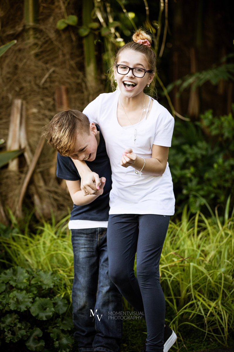 Bro & Sis Forever, Happy Family! #family #happyfamily #crazysisters #happyface #familyportraits #portrait #portraitphotography #happyphoto #portraitphotographer #naturallightphoto #naturalphotography #happymoment #mysister #nzphotography #nzphotographer #hamiltonphotography