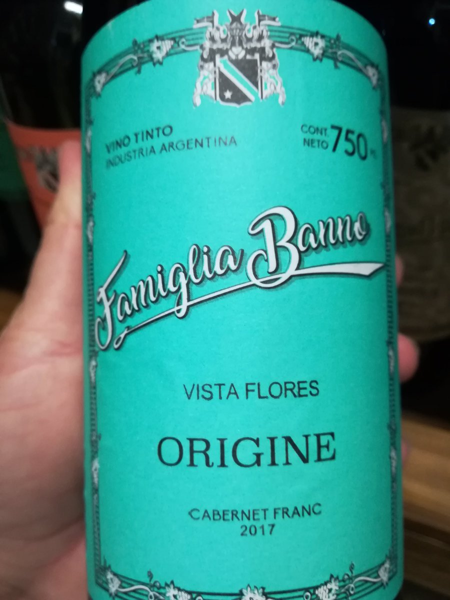 vinoamicopa tweet media