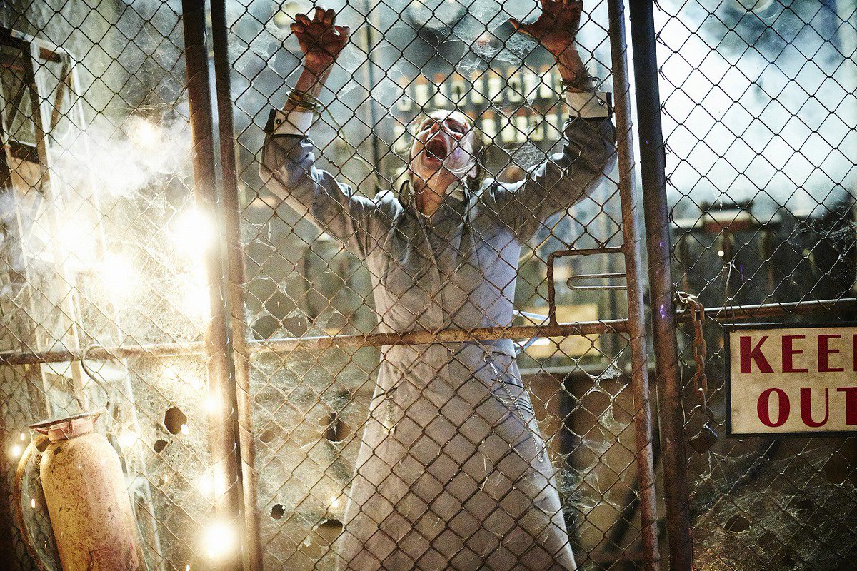 Osorezone By 映画 Comホラー映画部 パトリック 戦慄病棟 いま見られる見放題サービスは Osorezone だけ 1978年のオーストラリア製カルトホラーをリメイクした シッチェス映画祭上映作品 新任看護師の主人公は 昏睡状態の少年の担当になるが