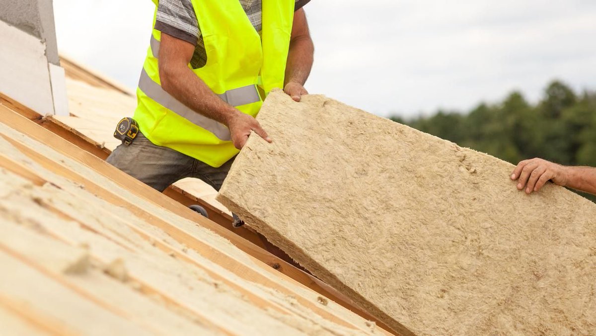 De Nederlandse Vereniging van Banken (NVB) vind dat het verhogen van de #hypotheek om een woning te verduurzamen gemakkelijker moet worden. buff.ly/2ZPMn9B