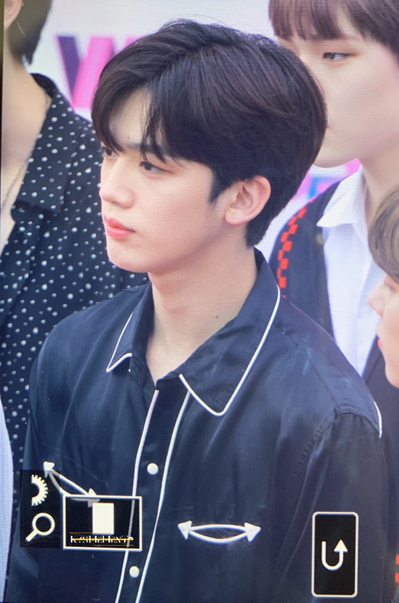 190906 위케이팝
Preview/ 2P

#X1 #엑스원 #김요한 #요한 #KIMYOHAN