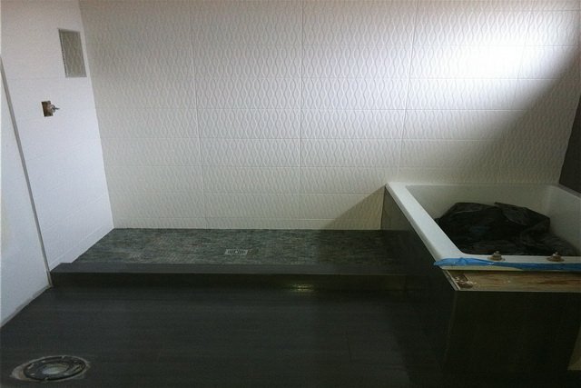 labstone's tweet image. Наши работы:
Отделка стен плитами натурального камня с рифленой фактурой