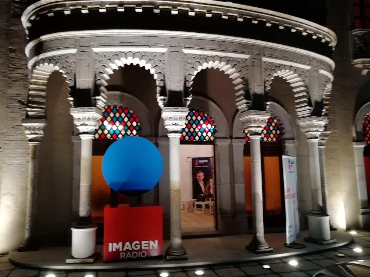 Imagen_Mx's tweet photo. #ALAIRE Primera Emisión con @beltrandelrio desde Torreón, Coahuila, en el marco del Road Show Imagen Laguna 2019. https://t.co/nNBDqPA2KG