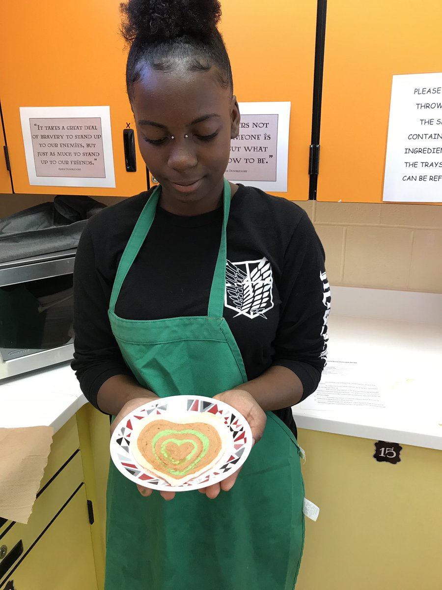 Ringgold_HS's tweet photo. Good morning Ringgold and Happy Friday! Culinary Arts measuring lab #pancake art was a success!!! https://t.co/wlQAuJgg5f
