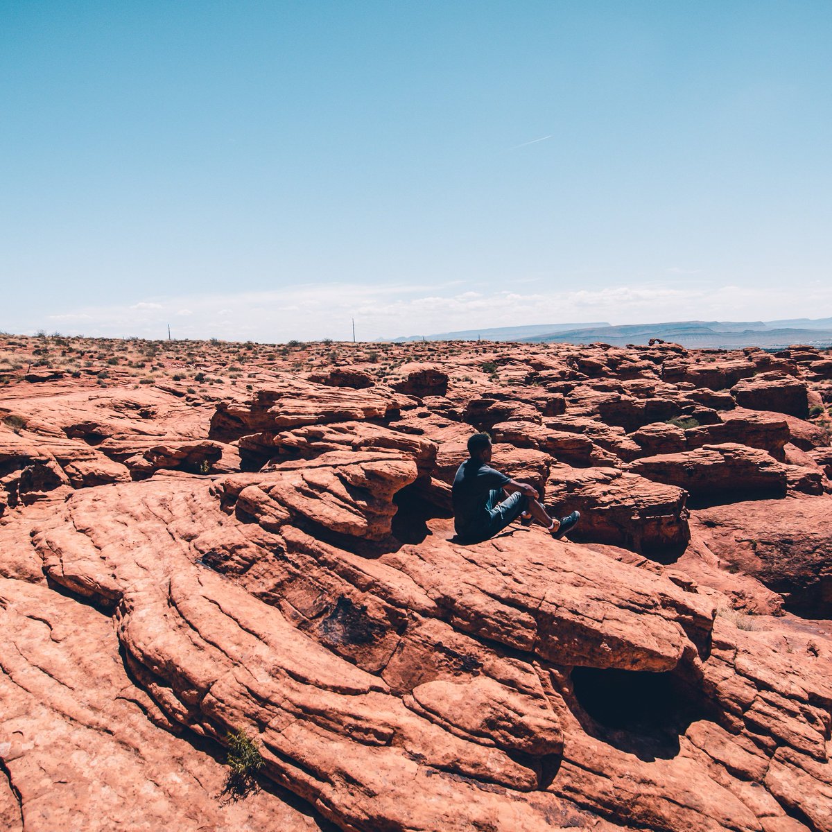 dreamsandgo's tweet photo. Le #RedCliffsNationalConservationArea est un endroit assez impressionnant que nous avons bien apprécié, c'est en fait un espace de formations rocheuses de couleur rouge que l'on peut escalader. #usa #dreamsandgo #visitutah https://t.co/F52KAtP7aT