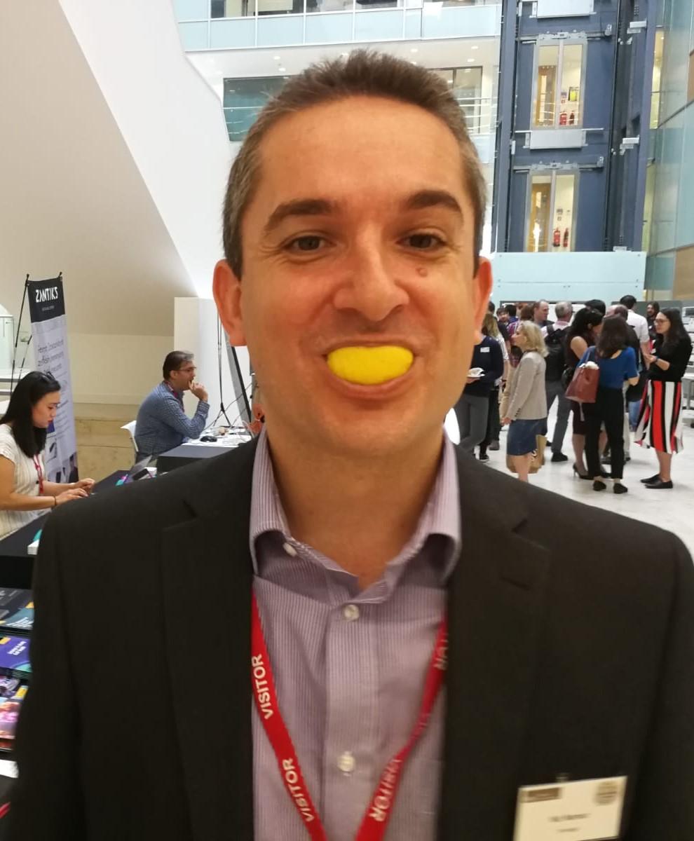 promegauk's tweet image. David is at the Clock Club in the atrium @MRC_LMB @Cambridge_Uni today, chatting about our latest products and promotions, but also giving visitors the opportunity to try Miracle Berries - Nov gives the miracle berries 9 out of 10

#labchat #PhDChat#PhDLife #LMB #ClockClub #MRC