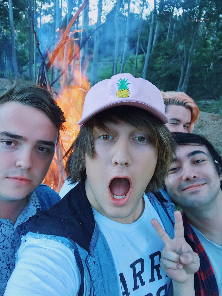 The winner of our promotional guitar giveaway chosen at random is...
.
.
.
.
.
.
.
.
Emma Hudson 🎸🥇⭐️

Congratulations!

Thanks to everyone else who entered, stay peeled for more promotional giveaways soon 👌