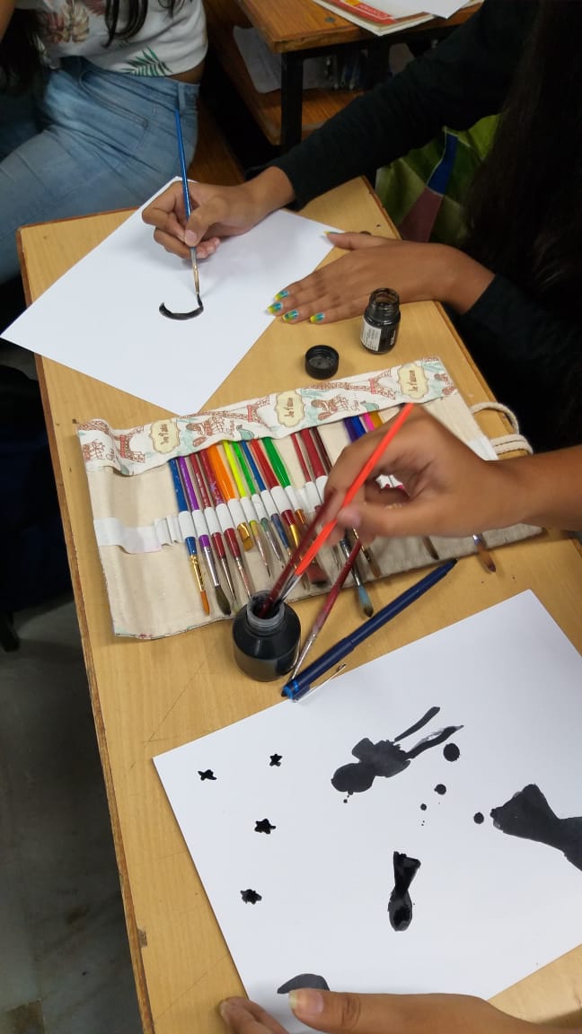 inifd_jodhpur's tweet photo. Renowned designer Padma Raj Kesari visited INIFD JODHPUR to guide students regarding design process and design exploration.
Shared his experiences about Lakme Fashion Week.
#INIFDJodhpur #Jodhpur #Proud2bDesigner #InifdRocks #admissionsopen #fashiondesign #fashion #fashiondesign https://t.co/PdFduECmxs
