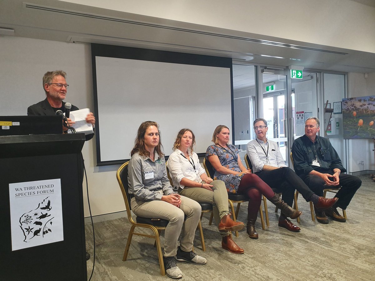 Last session of the day is a panel with Jaana Dielenberg, Megan Barnes, Judy Dunlop, Mark Harvey and Stephen Hopper who are discussing the challenges in managing Australia's threatened species. #TSforumWA #SavingSpecies