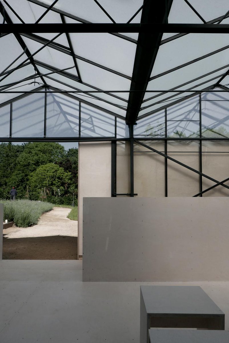 LacunaProjects's tweet photo. Derelict glasshouse in London’s Highgate transformed by up-and-coming architects HASA @HasaPress

https://t.co/zQfPET2Dav via @wallpapermag https://t.co/NkkDLyfR4R