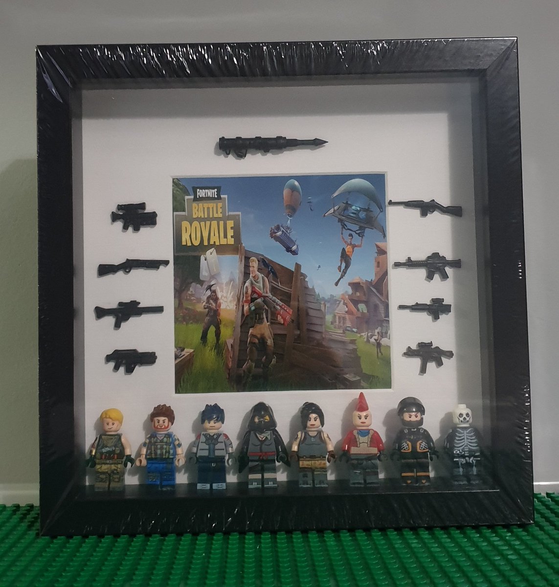 CosmicCollectUK's tweet photo. Ask and you shall receive. Fortnite Frames have arrived and just in time for the Weekend Market 😊

Frames can be personalised too.

@lovewimbledon @wimbledonscene 

#Fortnite #Gamer #Wimbledon #Birthday #Christmas #Gift #Geek #Collectables #Minifigures #CosmicCollectables https://t.co/TVg31NjACL