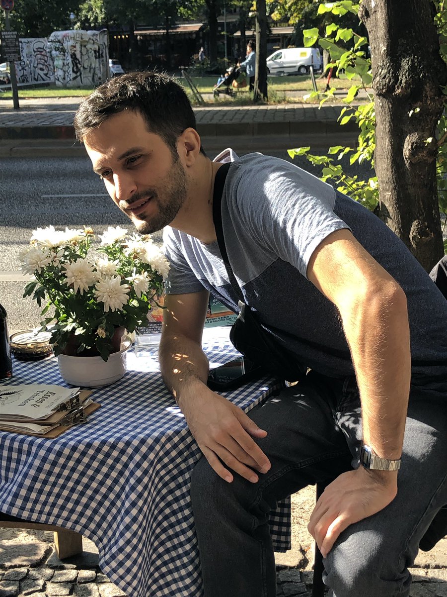 Goldengirlz8's tweet image. Erster Morgen in Berlin, früh raus, garkein Problem mit youtu.be/qHIbgCEpKH4 und @nppbTV @roberto_csgo @sffkpf #StarLadderCSGO #MajorBerlin