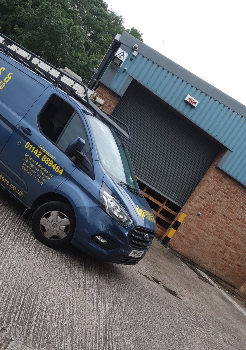 dp_Doors's tweet photo. Out of hours call out, failed tube motor, door down and secured, new motor to follow.
Don't forget we can be anywhere in the UK within 4 hours of initial call out #24HoursADay #7DaysAWeek #365DaysAYear #CallOut https://t.co/eSp4UOS8zf