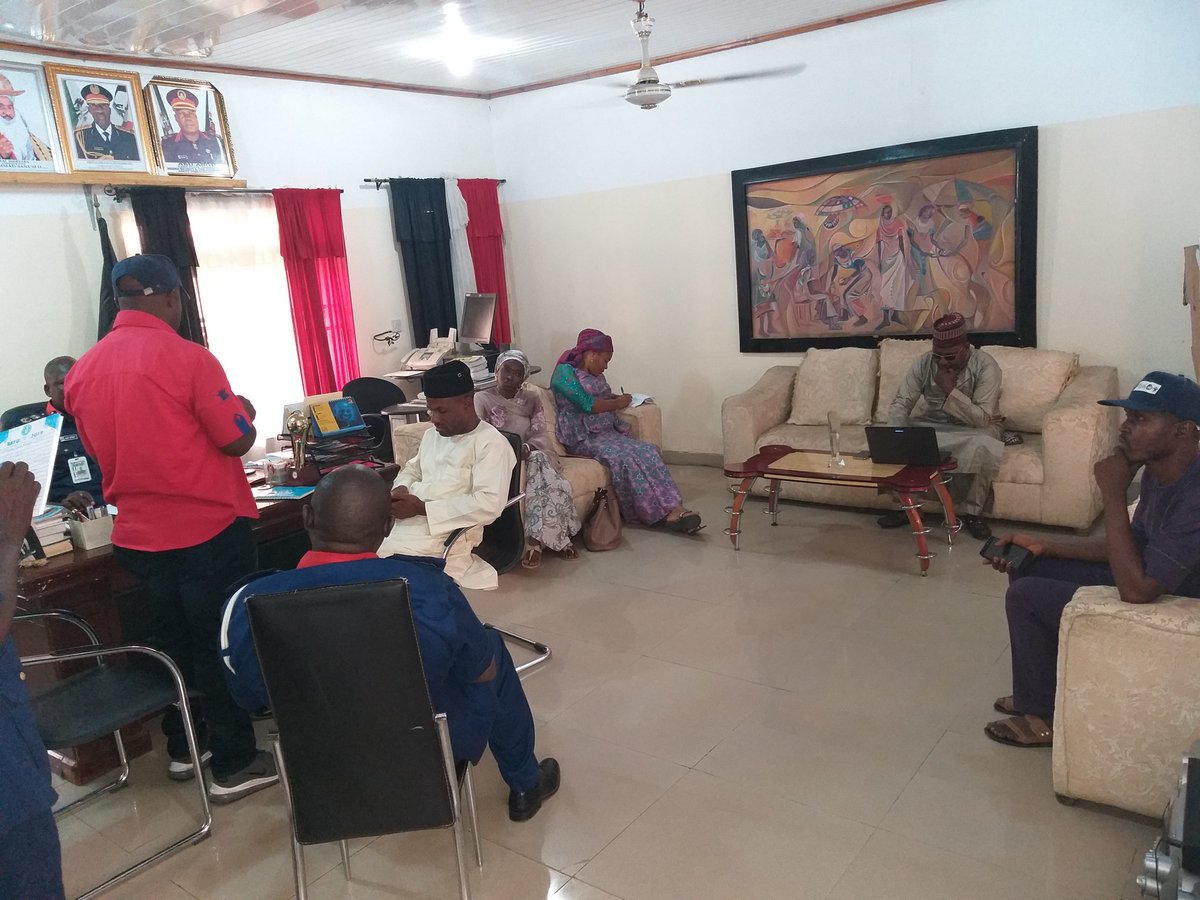 Llin Hashtag On Twitter