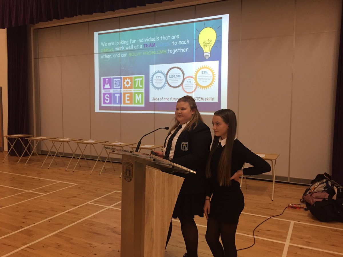 LhillParliament's tweet photo. Our pupil representatives are well underway and explaining how our parliament works! #pupilvoice #participation https://t.co/U1xu1qWIEB