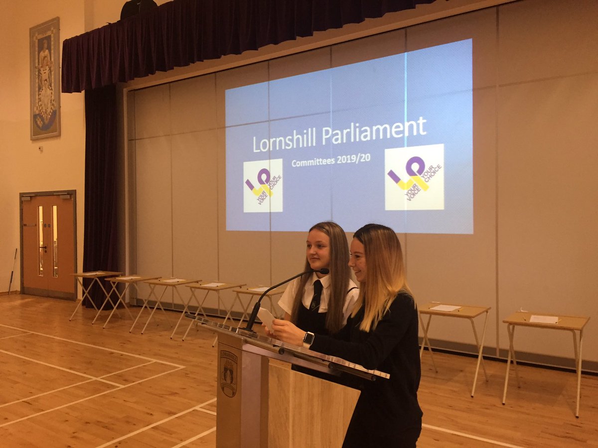 LhillParliament's tweet photo. Our pupil representatives are well underway and explaining how our parliament works! #pupilvoice #participation https://t.co/U1xu1qWIEB