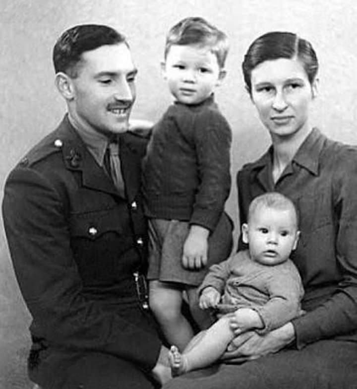 Eric Fletcher Waters with his family. The little baby is Roger Waters. Happy birthday Roger. 
