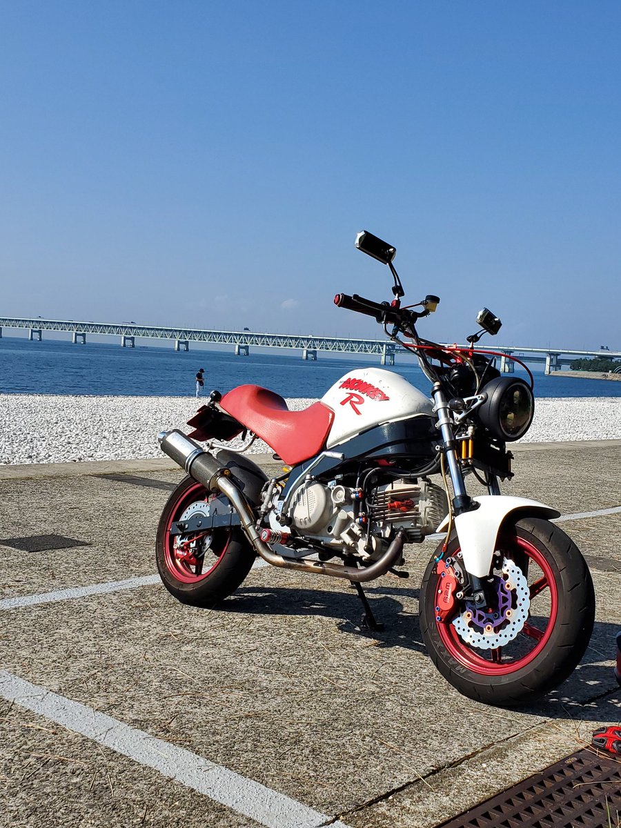 3ln7fzr's tweet photo. 1P604バルブには殺されるマン(--;)
#モンキーR
#W190
#FCR33
#2バルブの限界 https://t.co/R8eszfQEET