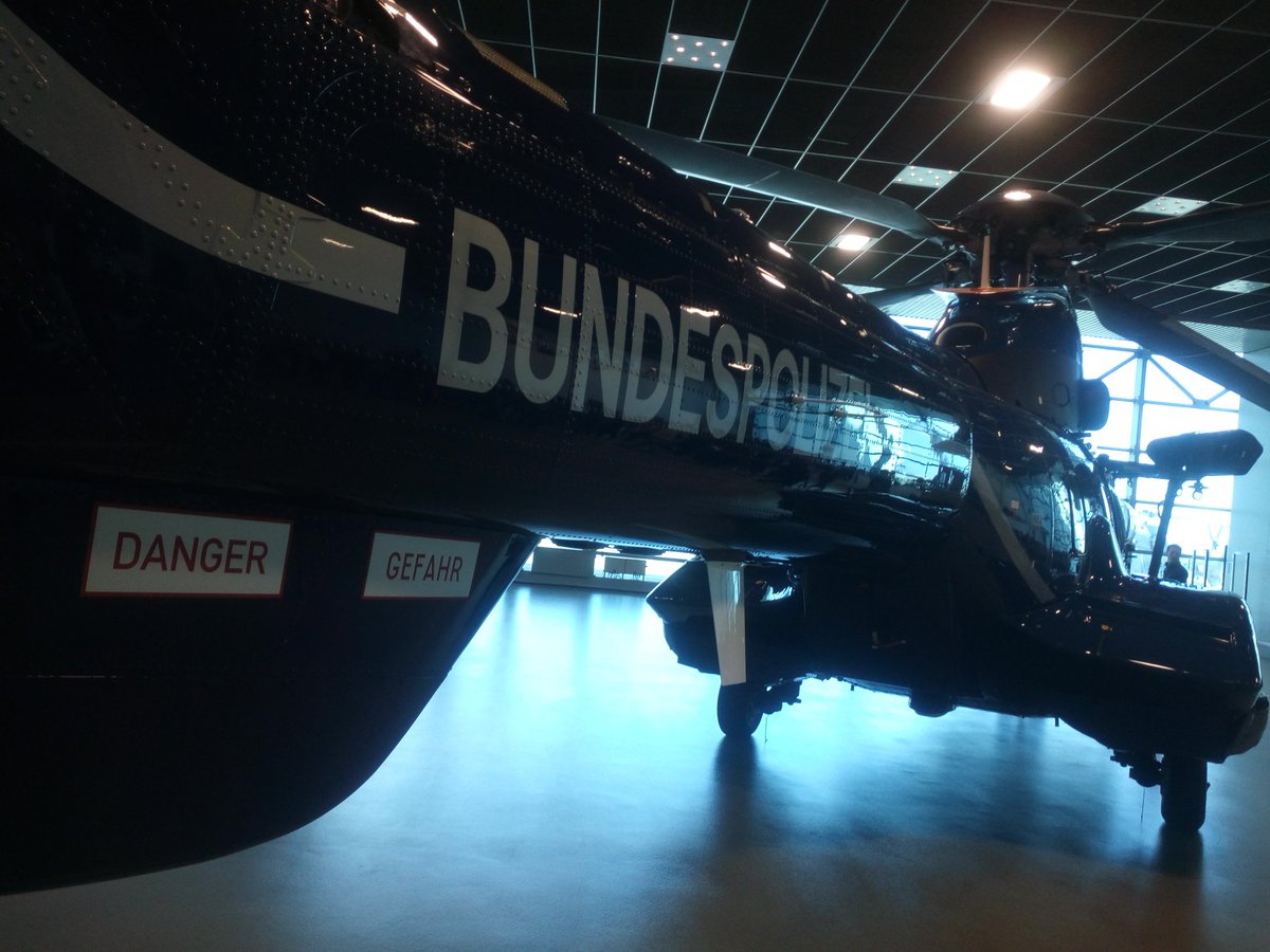 EDxX7k_UEAEGujW?format=jpg&name=medium