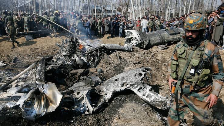 NeveedN's tweet photo. #DefenceDay
This is not old age Pakistan. This is Nuclear-Pakistan &amp; it will not take us much time to let our enemies realise how badly we can damage them. World admit our Army as a most Professional &amp; trained Force. We are the best among them.
27 Feb 2k19 was just a trailer. https://t.co/kNunSxgxCA