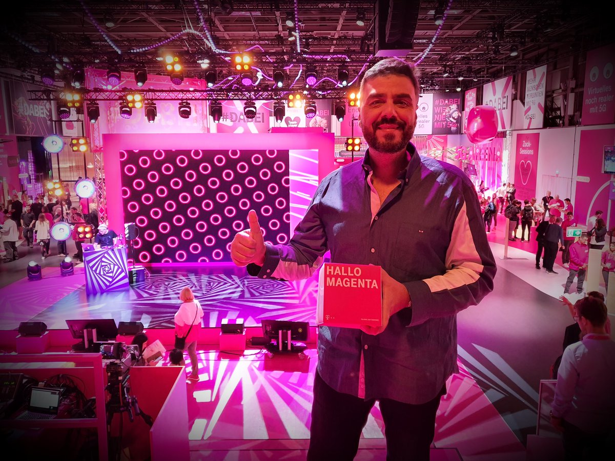 otazi's tweet photo. We kicked off our #Voicification journey with the launch of the 1st EU voice assistant with a transparent biz model &amp; strong ethical values.
Extremely proud of the team!
Let’s celebrate and get back to work to scale it up!

#DABEI #IFA19 #HalloMagenta #PoweredByVTI #WeWontStop https://t.co/n136gPWJoS